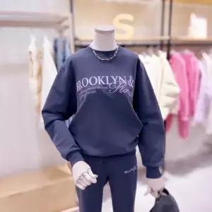 [대구백화점] [시에로]자수 레터링 맨투맨 티셔츠(SJ4TSFW468)