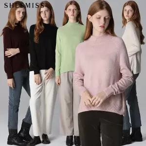 [쉬즈미스][쉬즈미스(SHESMISS)] 울 래글런 모크넥 니트 탑 (택가격138000원)