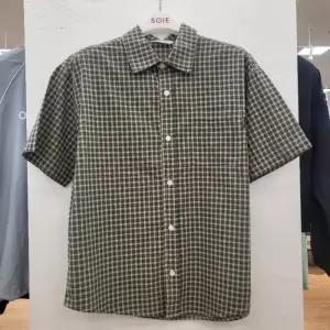 HC22 5부 루즈핏 체크 셔츠 남아 여름용 카키 체크 박스핏 셔츠 25M5301