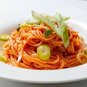 매콤달콤 간편한 대용량 비빔국수 6인분 4세트 (생면+비빔장)