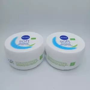 니베아 소프트 리프레싱 모이스처라이징 크림 200ml x 2개