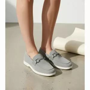 페라가모 간치니 오너먼트 남성 캐주얼 로퍼 028298 774195