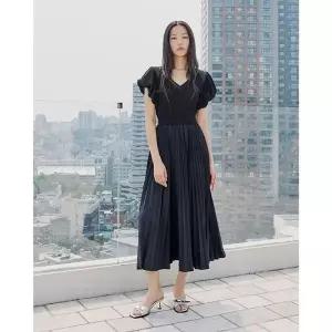 [에고이스트](25가을) 볼륨소매 주름 믹스 니트 원피스 (ER3KO761)[35819841]