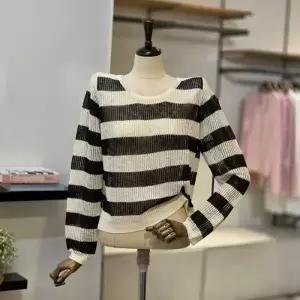 [대구백화점][반에이크]뒷트임 홀 스트라이프 니트(VB65KTM318Z)