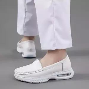 캐주얼 여자캔버스화 쿠션 간호사화 봄여름 쿠셔닝 발 밑창 미끄럼 방지 펀칭 통기 편한 의료 작업화 ible2