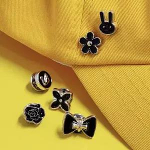 럭셔리 액세서리 포인트브로치 블랙배찌