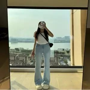 여성 세미부츠컷 하이웨스트 연청바지 플레어데님팬츠 (HSJ-WE6D88D)