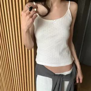 [메이비베이비] Kettie Sleeveless (2colors)