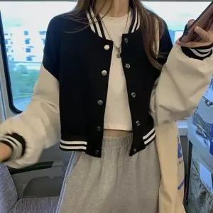 데일리 야구점퍼 여성 세미크롭 바시티점퍼 LK-J010