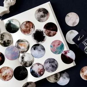 Doraking 46PCS 귀여운 박스 DIY 장식 접착 종이 컬러풀 문 테마 스티커 노트북 스크랩북 컵 다이어리 앨범