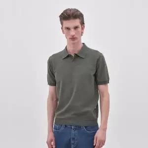 [롯데백화점]인디안 투톤조직 폴로에리 스타일 반팔 니트 MUEBS5M231145