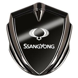 쌍용 코란도 워터 펌프 Tivoli Rexton Actyon 자동차 바디 금속 방패 장식 스티커 수정 배지 액세서리 3D