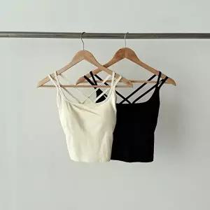 [옷자락]여성 이너탑 슬림핏 캡내장 크로스 크롭 여름 끈 나시