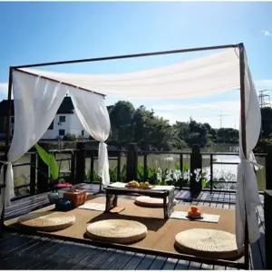 조립식 촬영 캐노피 프레임 야외 우드 웨딩 호텔  텐트 커튼 해변 테라스 옥상 소품