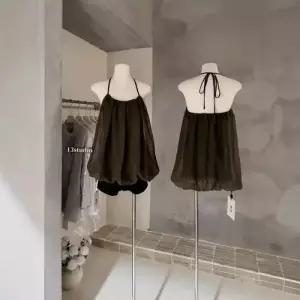 볼사스 여사친 캐주얼 빈티지 여름 슬림핏 상의 조끼 나시 민소매 솔리드 홀터넥 ADOR2