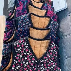 꽃무늬 김장조끼 털조끼 겨울 할머니 조끼