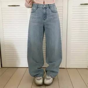 [하프클럽/옷자락]여성루즈핏일상연청청바지