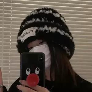 바라클라바 스트라이프 털모자 방한모 겨울비니 벙거지 버킷햇