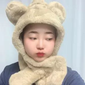 양털 귀마개 모자 목도리 일체형 겨울 LkF3+4plc