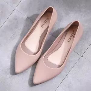 토오픈슈즈 소프트 젤리 재질 여자 데일리룩 로우 통굽힐 구두