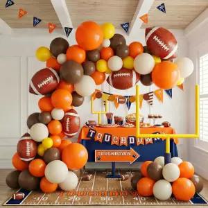 가을 축구 시즌 장식 키트 위한 배너가 있는 주황색 갈색 풍선 갈랜드 아치와 홈 내셔널 리그 스포츠 테마