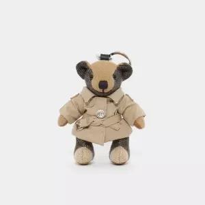 [버버리] 26SS 토마스 베어 트렌치 코트 참 여성 키링 8124873