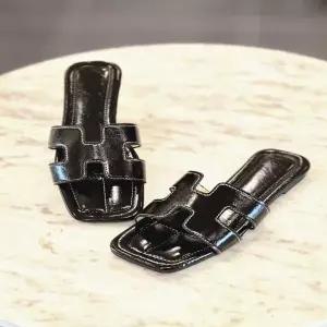 SP4ZAS06_썸머H슬리퍼