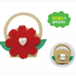 어버이날 코사지 만들기 뱃지 펠트 카네이션 브로치 선물 꽃브로치 감사 핀 부모님 가정의달 DIY 스승의날