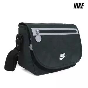 [나이키] 퓨추라 메신저 보온보냉 런치백 크로스백 (9A3130-023)