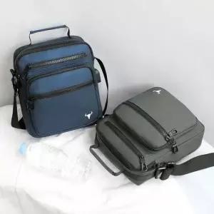 블루마운트 JY5859 USB포트 등산 크로스백 방수가능 USB 충전