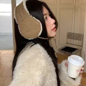 겨울 방한 꽈배기 니트 귀 덮개 보온 머리띠 따뜻한 털 안감 귀 보호 착용