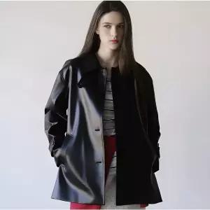 매장정품 PLASTIC ISLAND 플라스틱 아일랜드 플라스틱아일랜드 페이크 레더 하프 맥 코트 (PS1WC285) 14202