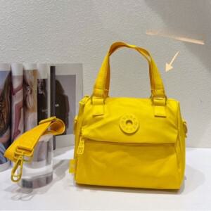 부부 2024 신상 여성 크로스바디 스몰 스퀘어 백 언더암 트레져 모델 싱글 숄더 대용량