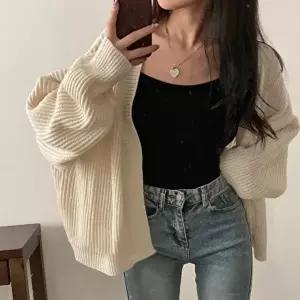 여성 가을 겨울 봄 간절기 루즈핏 꾸안꾸 데일리룩 도톰 니트 가디건 (HSJ-WFJX93M)