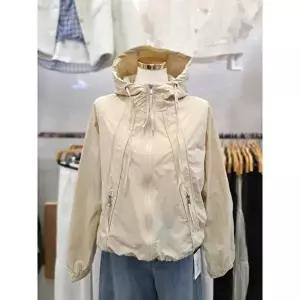 [셀러허브 1]밸리걸 세이브존03 [밸리걸] 소프트 윈드브레이크 후드점퍼 621590 (48700410)