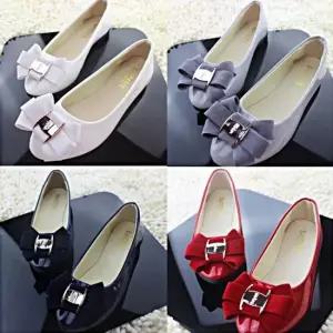 에나멜 벨벳리본 플랫슈즈 단화 여성구두 데일리슈즈 여성플랫슈즈 플랫슈즈 여성로퍼