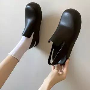 은은한 파스텔 실내외 방수 여성 심플 일상 플랫슈즈 여자신발 여자플래슈즈 여자장화