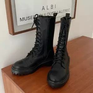 여성 워커 부츠 로우힐 캐주얼 미들 부츠 4.5cm 롱부츠 여성부츠 미들부츠 숏부츠