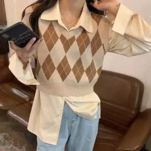 여성 아가일패턴 니트조끼 간절기 브이넥 니트베스트