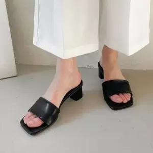 무지 슬리퍼 스퀘어코 미들굽 여름 청바지 원피스코디 여성슬리퍼 여름슬리퍼