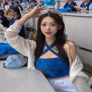 [워너비뮤즈]무배 흠뻑쇼 튜브탑 리본 홀터넥 나시 워너비뮤즈 (38130613)