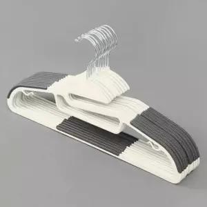 [생활] 논슬립 라운드 옷걸이 10p세트 블랙 여자옷걸이 자켓옷걸이 티셔츠걸이 실리콘옷걸이 셔츠옷걸이