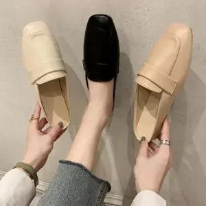 여성 봄 여름 가을 데일리 3컬러 뮬 블러퍼 플랫슈즈 뮬