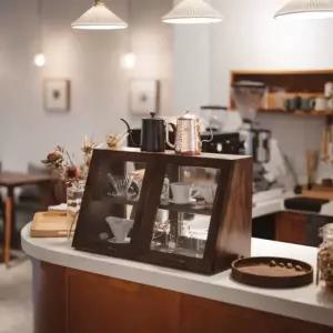 빈티지 찬장 원목 캐비넷 레트로 그릇장 벽걸이 앤티크 우드 수납장