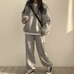 이쁜 츄리닝 세트 운동 바지 반집업 맨투맨 상하 코디