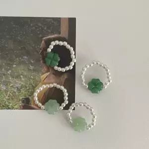 턴인  반지 진주 링 네잎클로버 클로버 행운 럭키 초록 그린 그리너리 국내제작 소품샵 추천 가방걸이