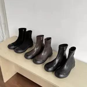 여성용 스판 신발 스포티한 라운드 슬림 워커 캐쥬얼 통굽 워커힐 앵클부츠 KS5