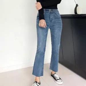 [하프클럽/]부츠컷 여성 데님 팬츠 나팔 바지 데일리 워싱 청바지