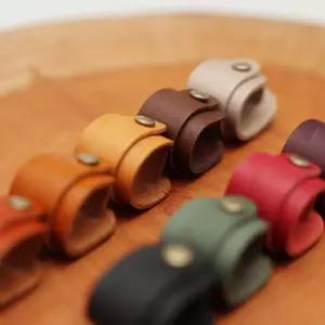 핸드메이드 가죽 쁘띠 스카프링 홀더 2타입