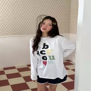 위트있는 레터링 루즈핏 롱슬리브 티셔츠